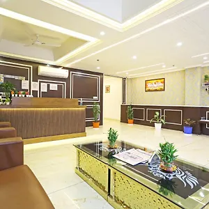 Decent - Delhi Airport Hotel