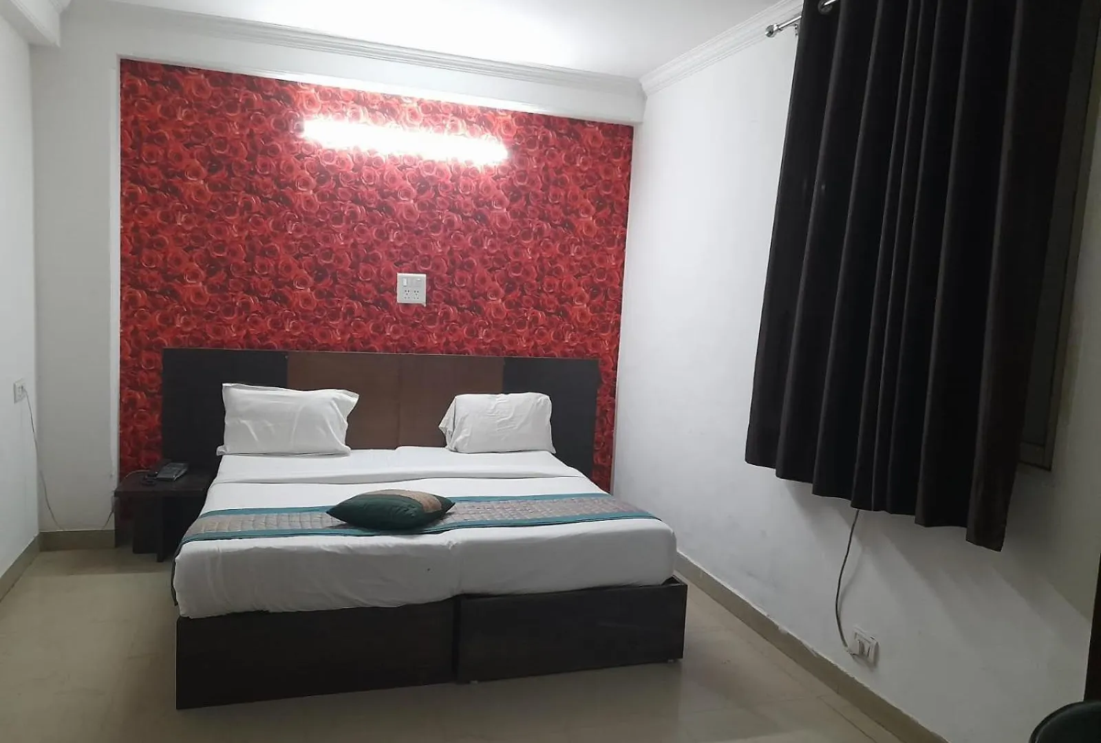 **  Hotel Airport Aditya Inn New Delhi India
